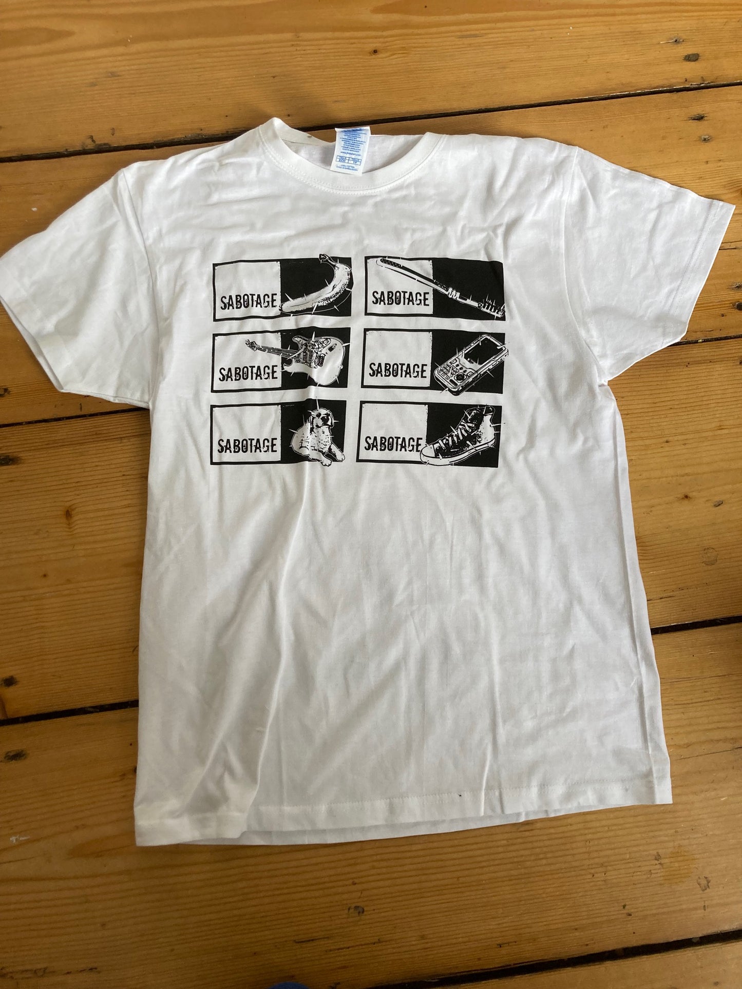 Sabotage Shirt Size XS