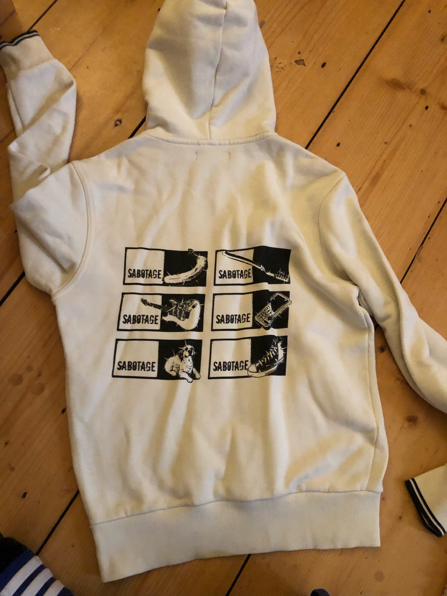 SABOTAGE FRED PERRY HOODIE