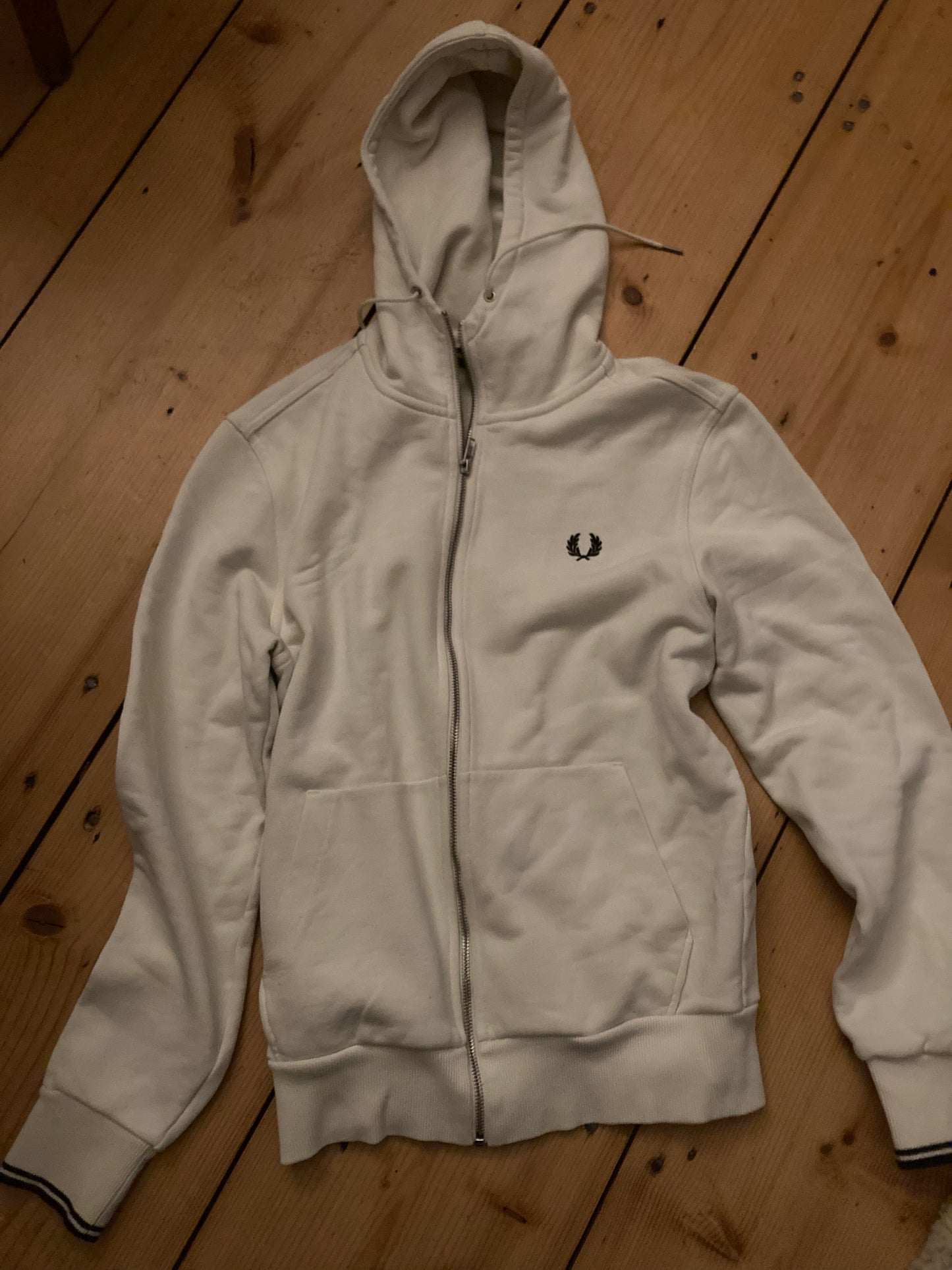 SABOTAGE FRED PERRY HOODIE