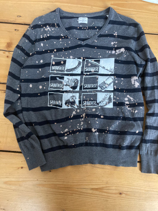 SABOTAGE SWEATSHIRT