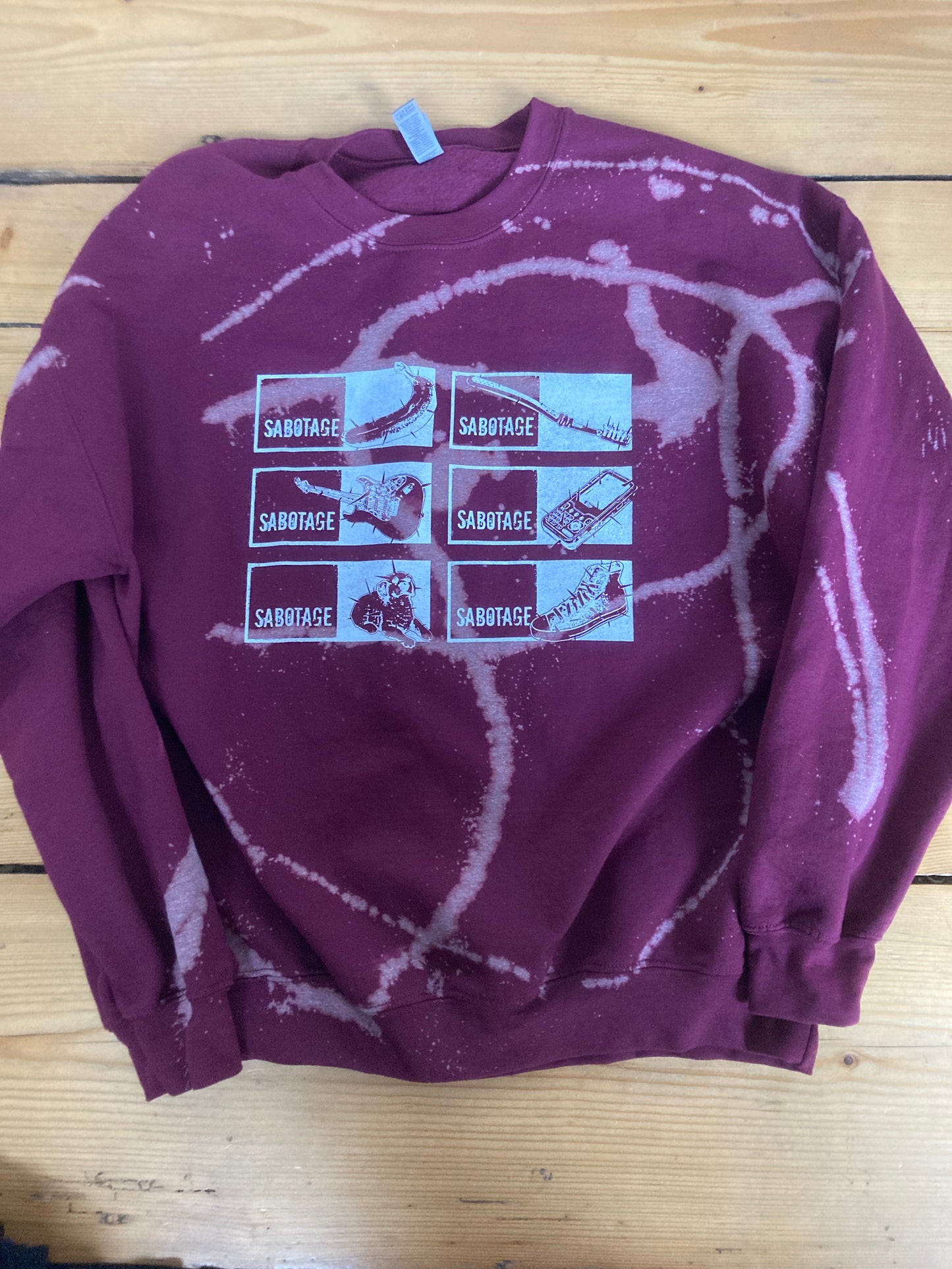 SABOTAGE SWEATSHIRT